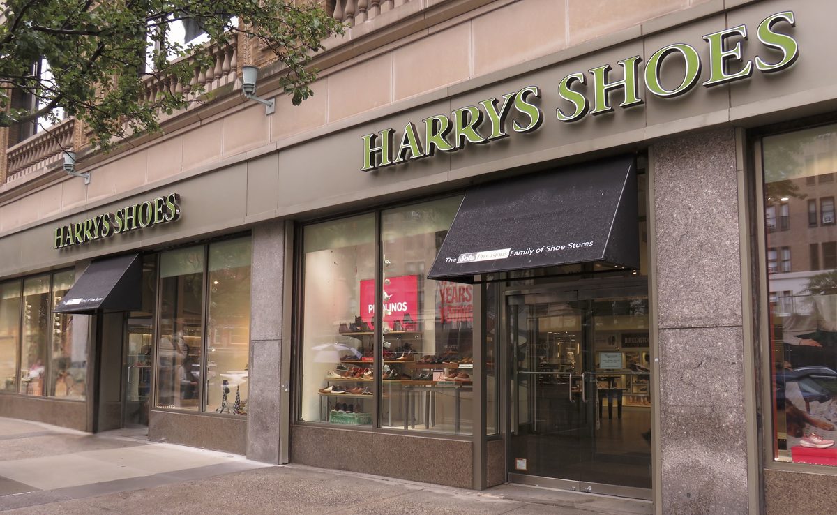 Harry's Shoes storefront